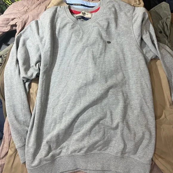 💚Combo pack of mens Cloths. - Picture 8 of 15